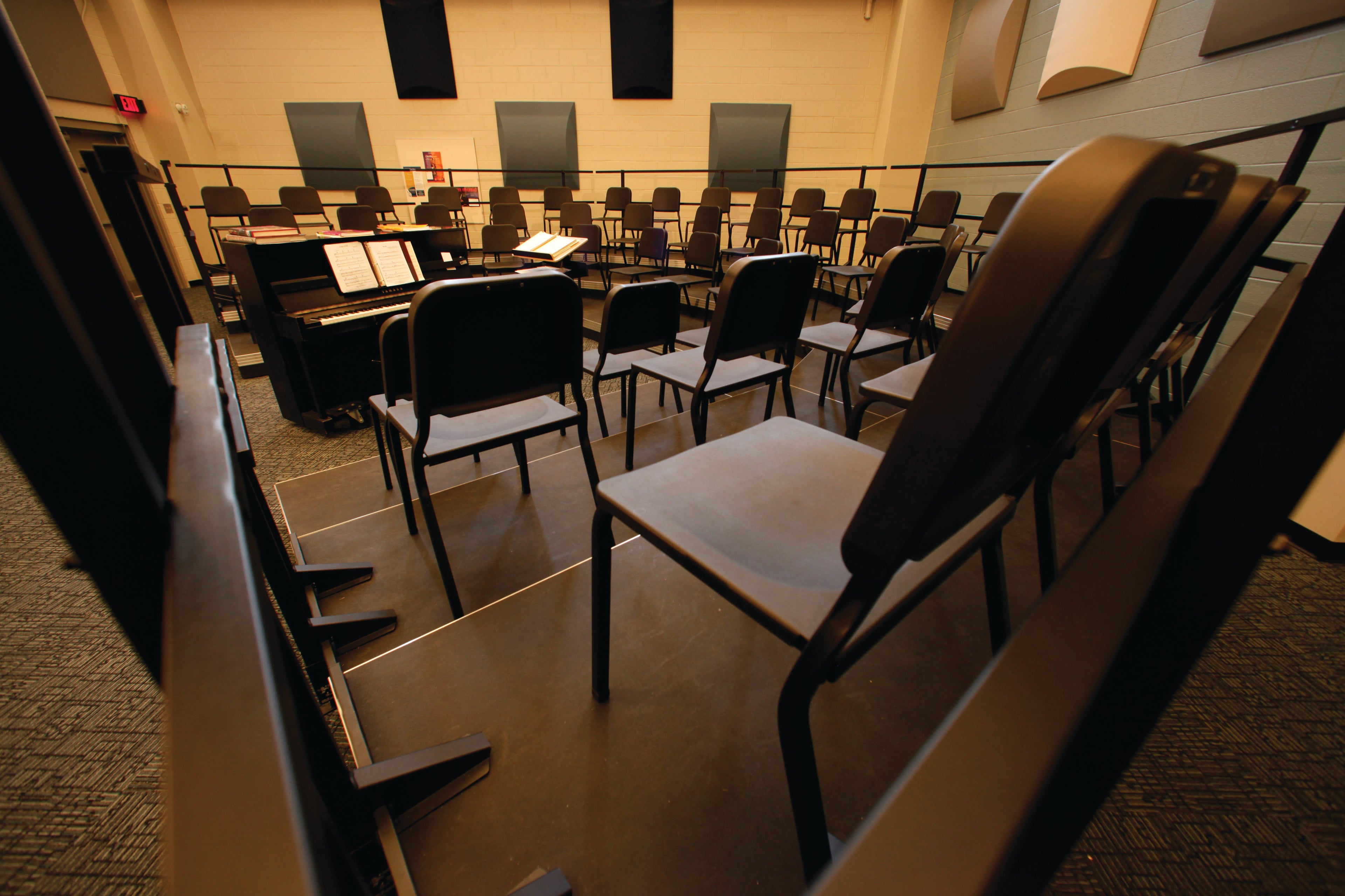 Music Chairs & Accessories