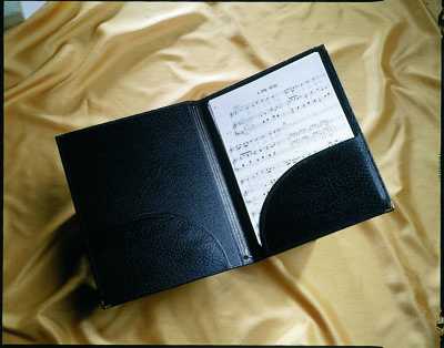 Choral Folder - Standard Size, Bottom Pockets, Strings